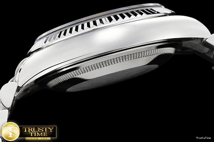 1228 Durable RDD0215B – DayDate 36mm 684